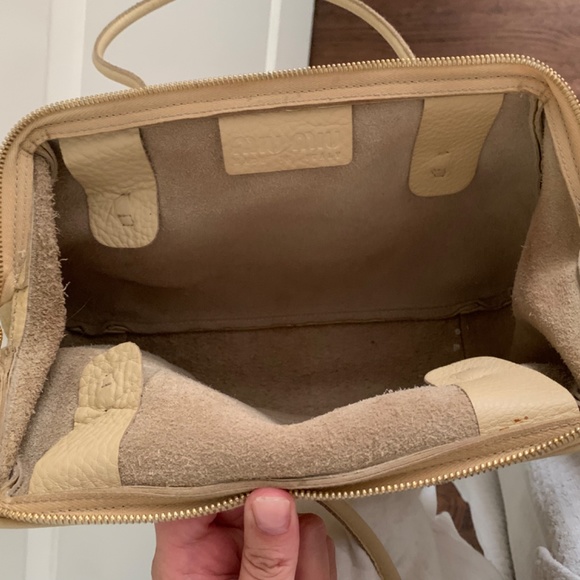 Miu Miu Tan Vintage Handbag. - Picture 3 of 11